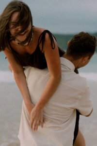 Sunset couple portrait, El Nido, Palawan — Aubrey Stills Studio