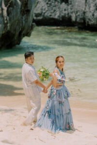 Candid wedding moment captured in El Nido, Palawan — Aubrey Stills Studio