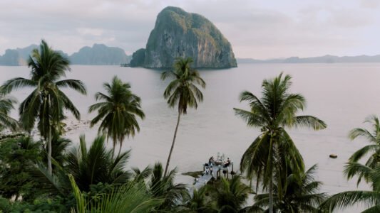 Travel portrait session in El Nido, Palawan — Aubrey Stills Studio